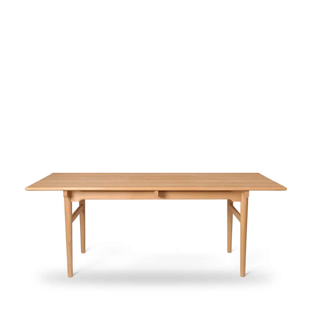 NORDEN Dining Table